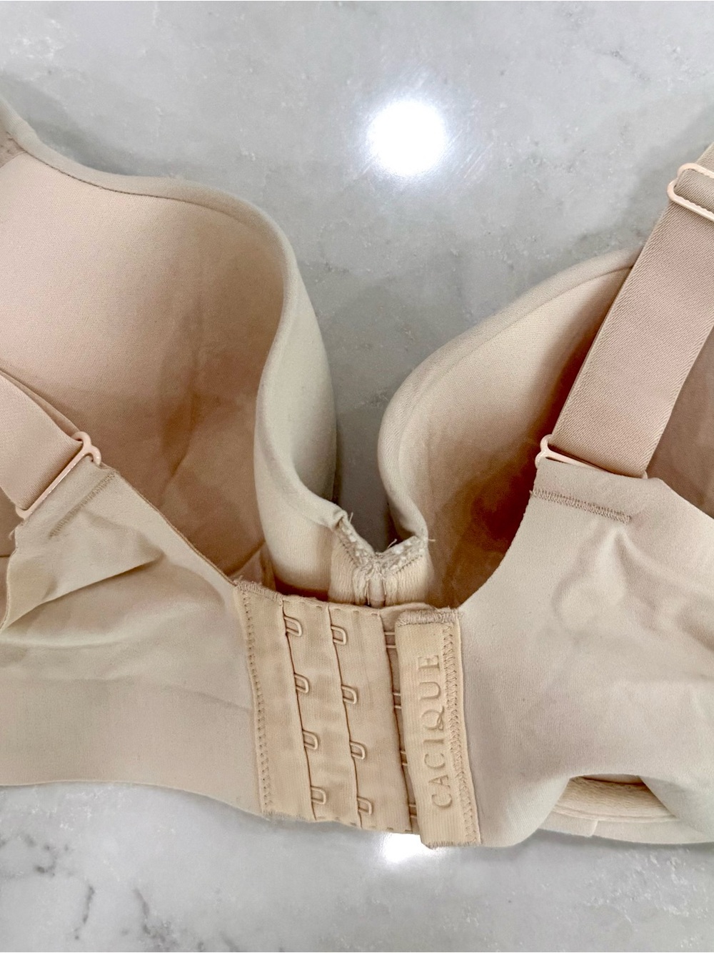 Cacique Women's Seamless Light Beige T-Shirt Bra 34D - Picture 5 of 6